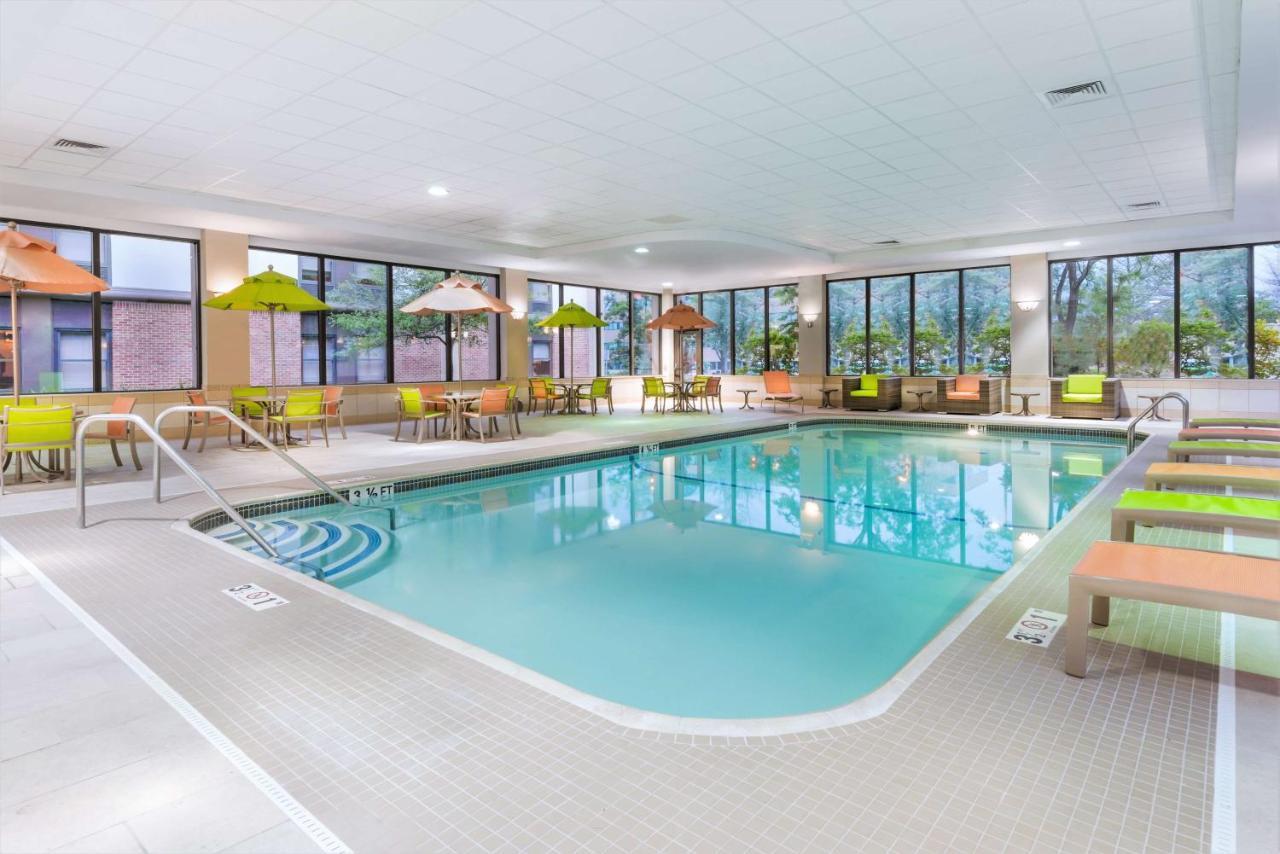 Hampton Inn Boston / Марлбъроу Екстериор снимка