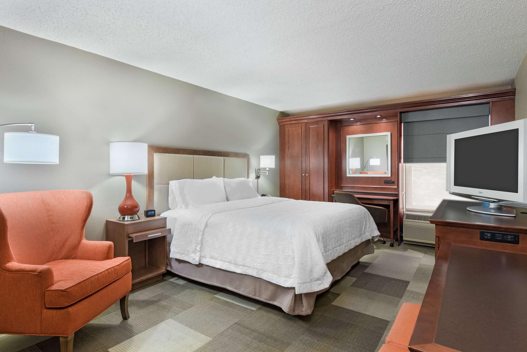 Hampton Inn Boston / Марлбъроу Екстериор снимка