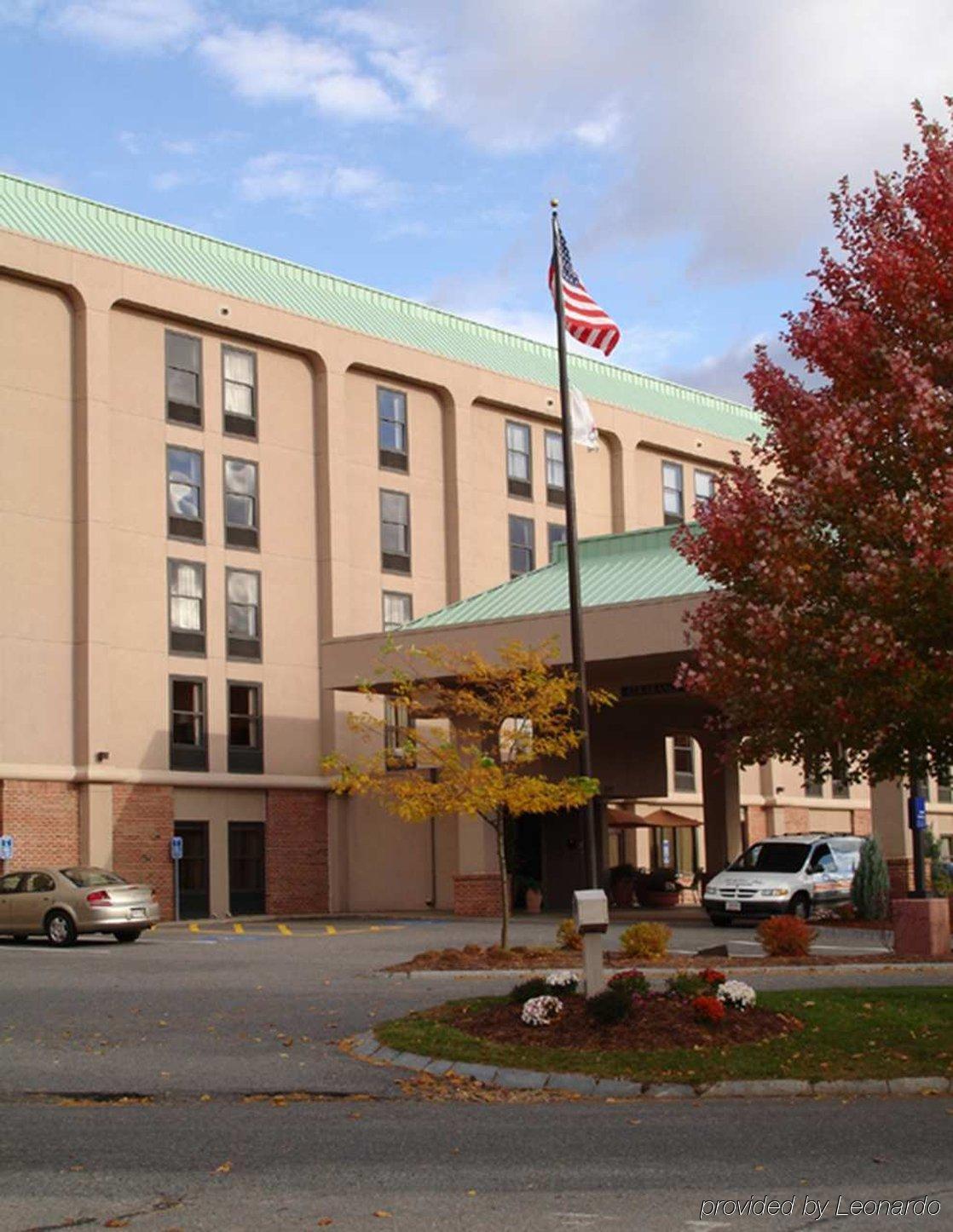 Hampton Inn Boston / Марлбъроу Екстериор снимка