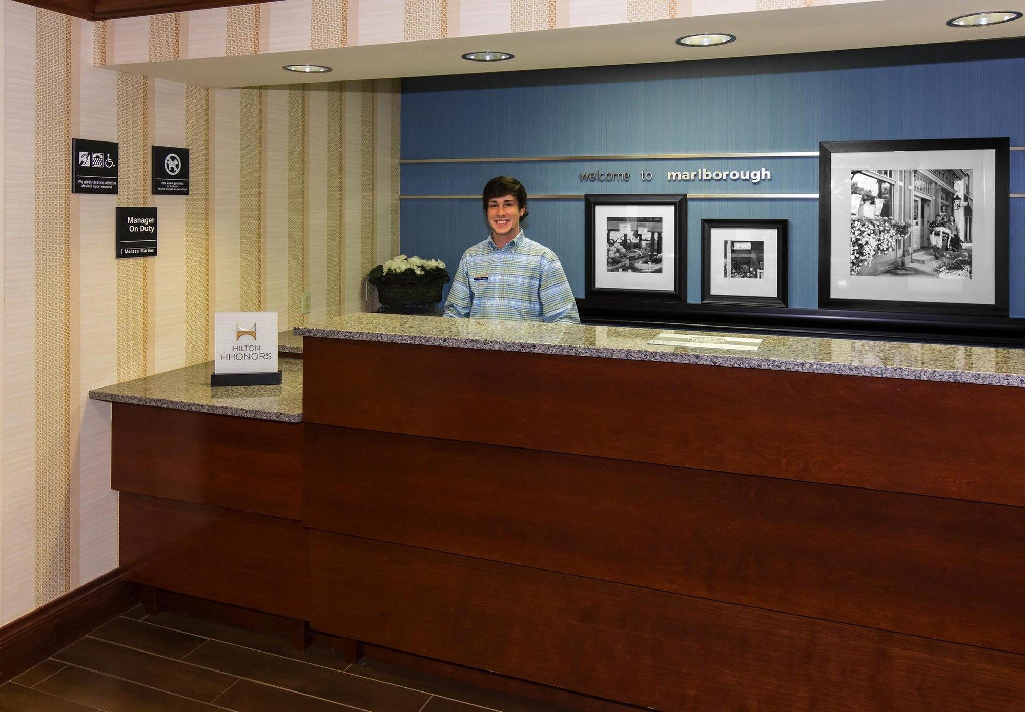 Hampton Inn Boston / Марлбъроу Екстериор снимка