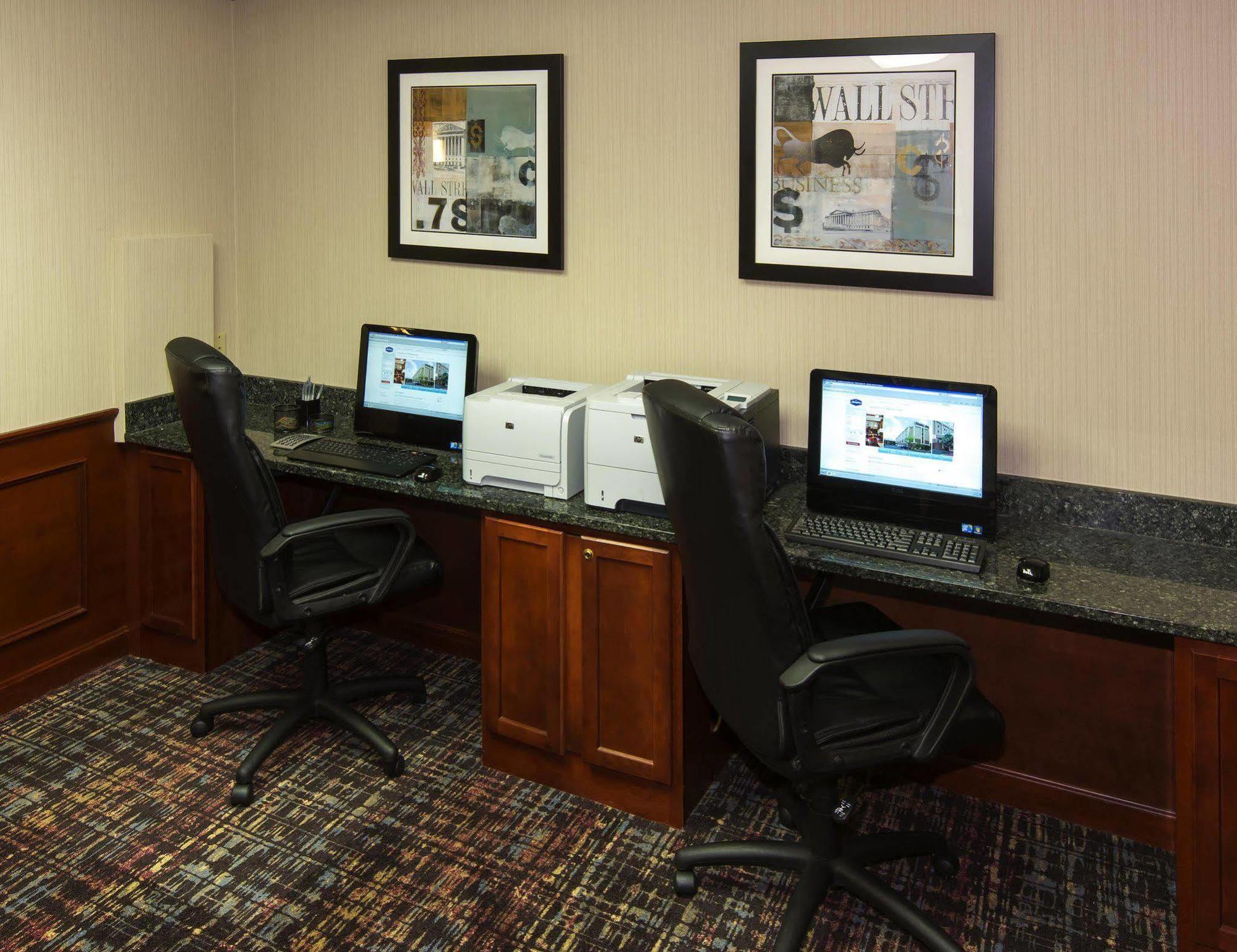 Hampton Inn Boston / Марлбъроу Екстериор снимка